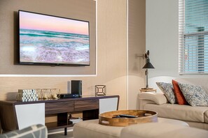 TV, fireplace - 5 Beds + Heated Pool  at Solterra Resort (Davenport)