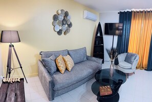 TV connectée, table de tennis de table