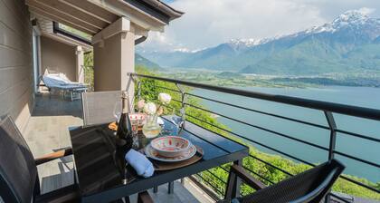 Attico apartment with lakeview by Rent All Como