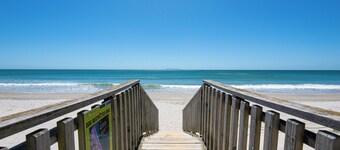 The Wallnutt Nook - Waihi Beach Holiday Home
