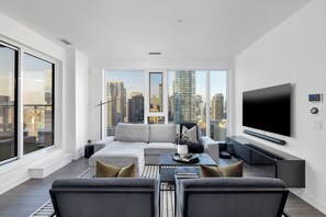 Smart TV, fireplace, video games, books
