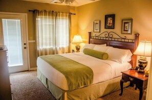 2 Schlafzimmer, Bügeleisen/Bügelbrett, Reisekinderbett, kostenloses WLAN