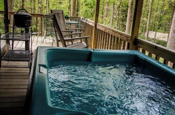 Bain à remous extérieur