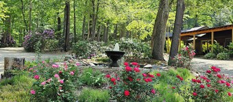 Romantic getaway for 2 w/hot tub