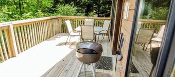 Romantic getaway for 2 w/hot tub