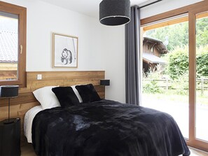 3 bedrooms, bed sheets - 3 Bedroom Apartment in Morzine (Morzine)