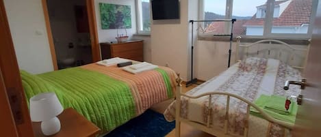 4 Schlafzimmer, WLAN, Bettwäsche