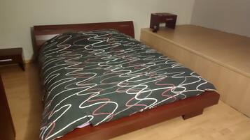 2 sovrum, strykjÀrn/strykbrÀda och sÀngklÀder