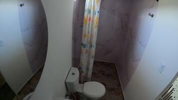 Douche, papier toilette