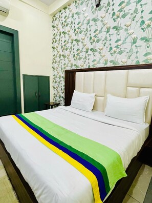 Family Double or Twin Room | Free WiFi