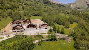 Unclassified image, 4 of 23, button - Chalet in Vaujany With Panoramic Mountain Views (Vaujany)