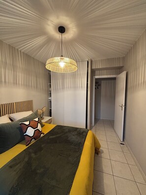 2 habitaciones, tabla de planchar con plancha y wifi gratis