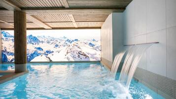 Apartment | Pool | Outdoor pool