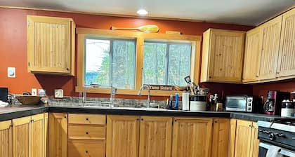 New listing, Sauna, 5-bedroom Lake House on Millinocket Lake,BSP, Paddle boards