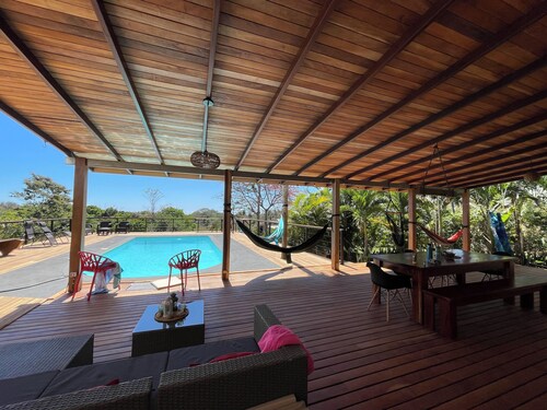 With terrace and pool: 7 minutes from Montezuma's beaches and restaurants!