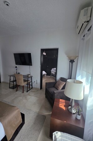 Téléviseur connecté, foyer