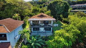 Exterior - Beachfront Home Ocotal Beach - Ocean Views (Provincia de Guanacaste)