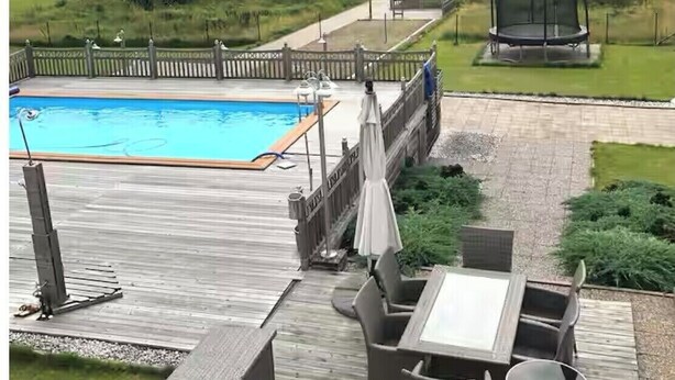 室外泳池