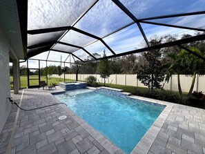 Outdoor pool, a heated pool - 3-bedroom house in charming South Naples 1 month min (Naples)