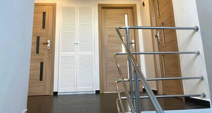 Tranquil villa with WiFi in PrzemyĆl