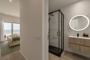 3 camere, ferro/asse da stiro, Wi-Fi gratuito, lenzuola