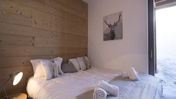 Apartment | 3 bedrooms, bed sheets