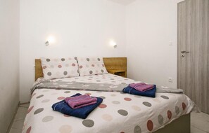 1 habitación, cuna de viaje y wifi gratis