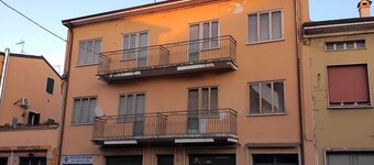 Mantova sweet home 2-bedroom apartment in phenomenal Mantova with AC, WiFi