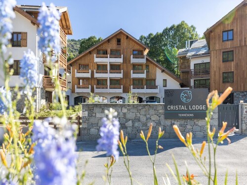Apartment in Serre-chevalier Near Ski Slopes