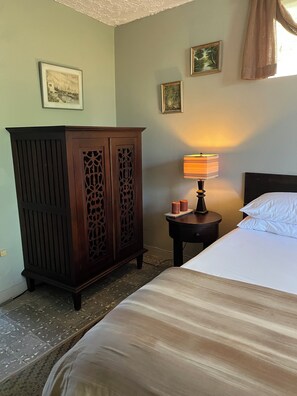 1 多间卧室、熨斗/熨衣板、免费 WiFi、床单