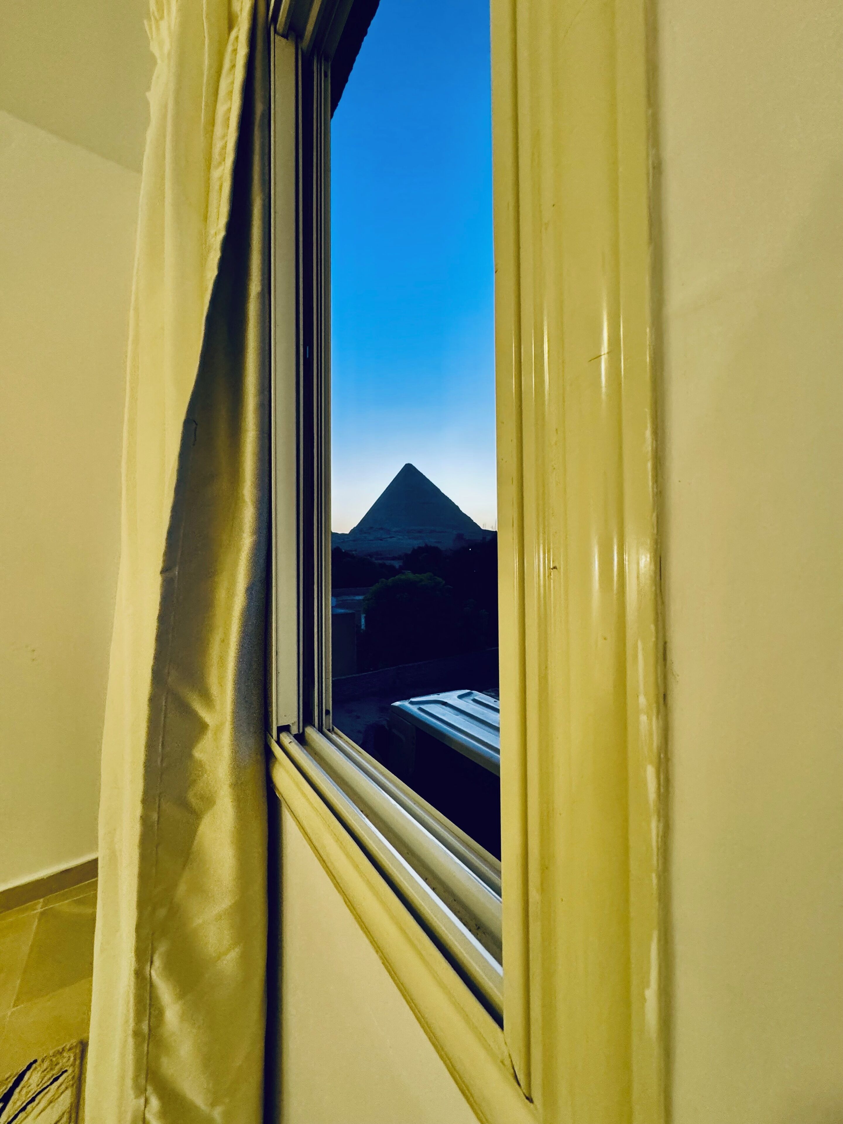 Foto - New Arena pyramids VIEW