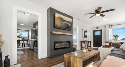 Cozy Olympic Haus, in Port Angeles near Olympic National Park, Lakes & Downtown