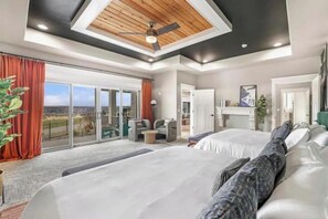 5 bedrooms, in-room safe, desk, iron/ironing board - 6K SQFT Lux |Heated Pool|Hot Tub |Sauna |Speakeasy (Twin Falls)