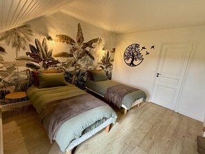 2 Schlafzimmer, Bügeleisen/Bügelbrett, Reisekinderbett, kostenloses WLAN