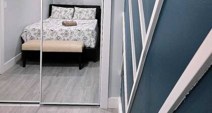 Luxury Suite near Skytrain