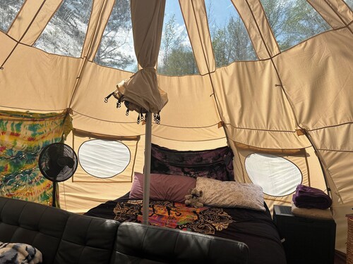 Glamping at the Promised Land Campground- The Vidalia Tent