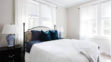 2 chambres, fer et planche Ă repasser, Wi-Fi, draps fournis