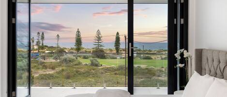 4 soverom, strykejern/-brett, wi-fi og sengetøy