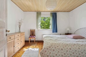 2 bedrooms, free WiFi