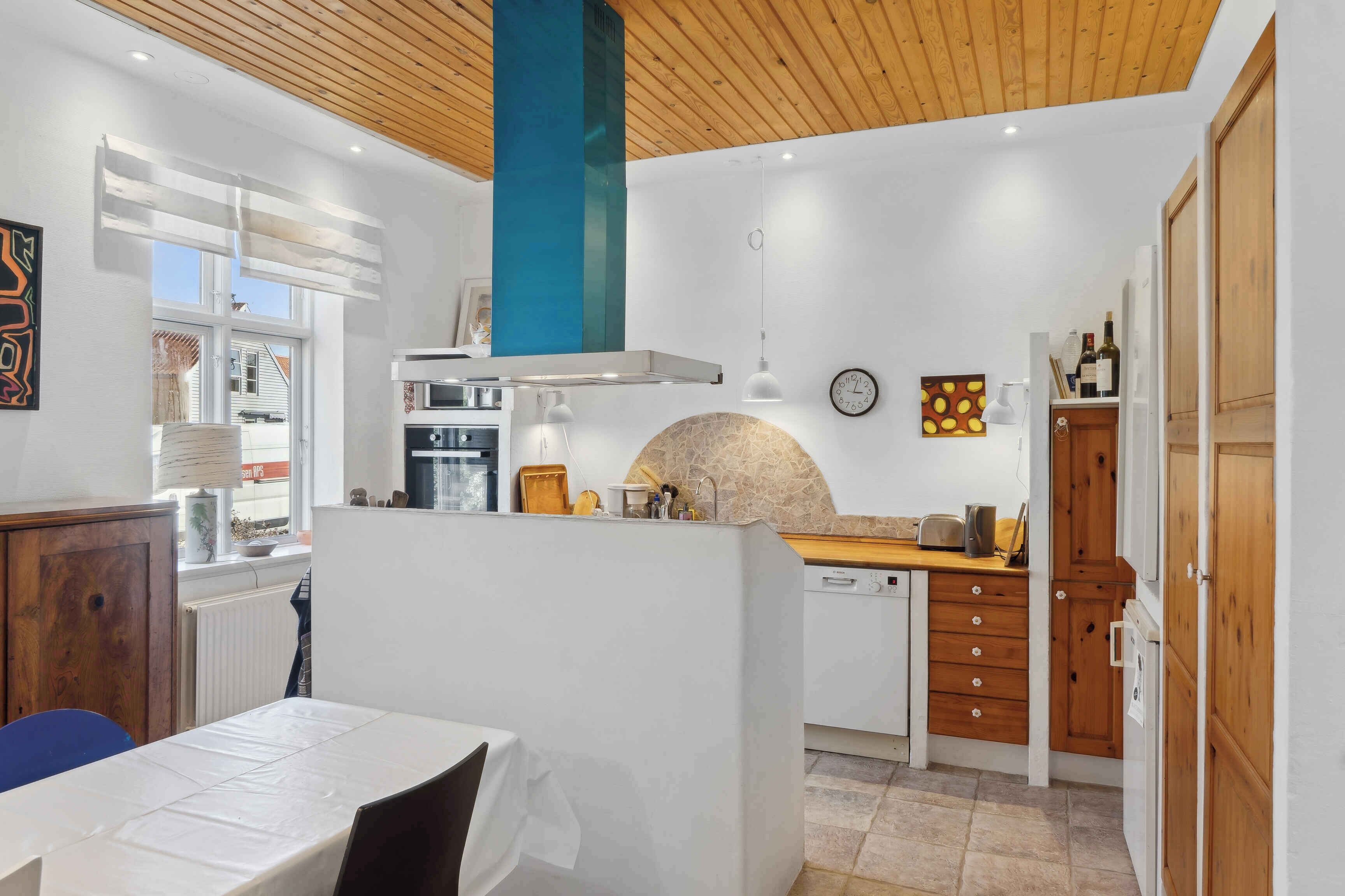 Refrigerador, horno, parrilla de estufa y lavavajillas 