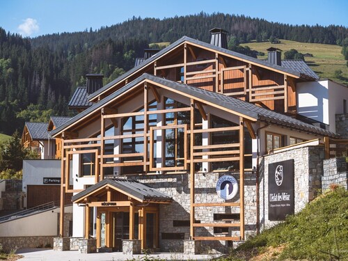 Apartment in Megeve With Stunning Mountain Views