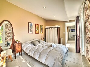 5 bedrooms, internet