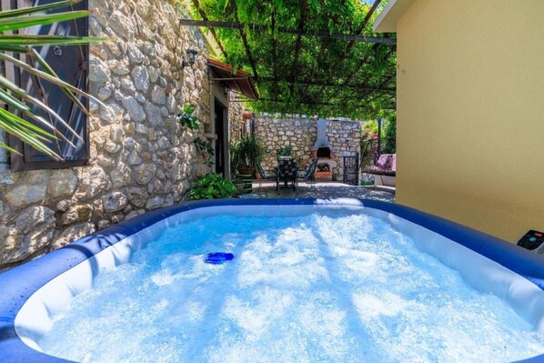 House | Spa treatment