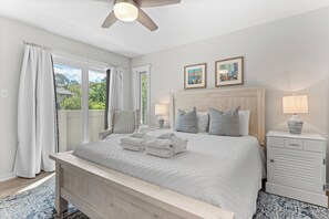 2 bedrooms, iron/ironing board, travel cot, free WiFi