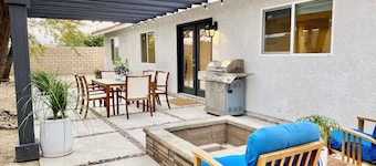 Spacious 4-bedroom house located just 10 minutes away from downtown Palm Springs