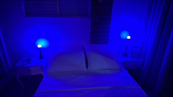 1 quarto, Wi-Fi de cortesia, roupa de cama