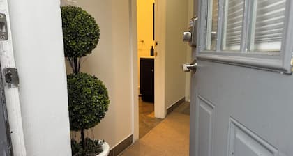 Charming 1-bedroom apartment in perfect Port Chester with AC, WiFi