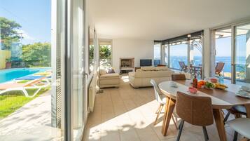 Biệt thự | Phòng khách