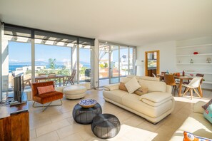 Villa | Living room