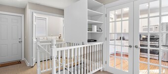 3br 2ba hse AC WiFi 3 blks to Xcel Event Center, dining,&bars 6.8 mls to airprt